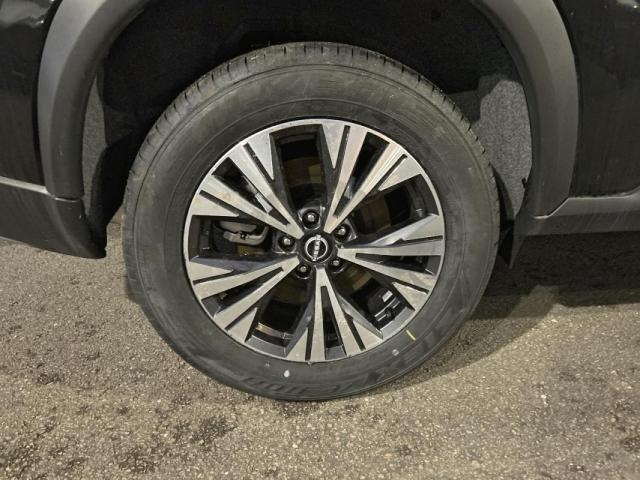 Nissan X-Trail image 7