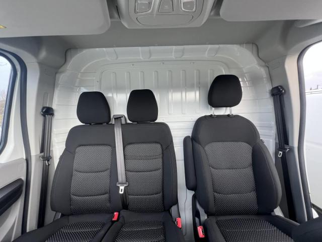 Maxus Deliver 9 image 3