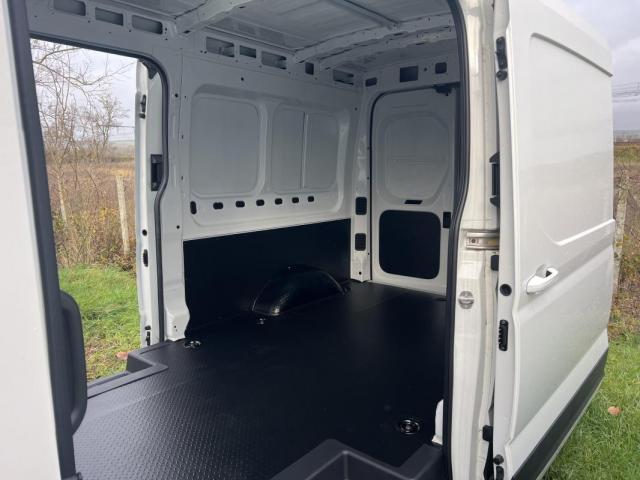 Maxus Deliver 9 image 7