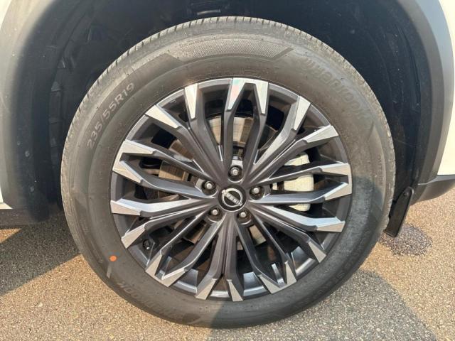 Nissan X-Trail image 5