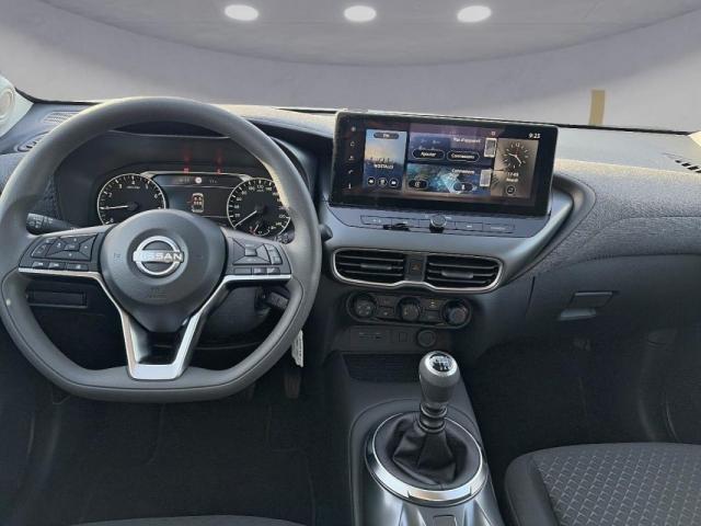 Nissan Juke image 4