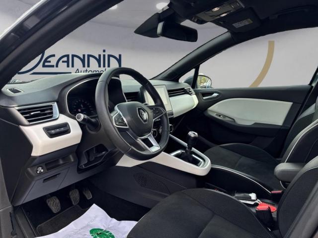 Renault Clio image 2