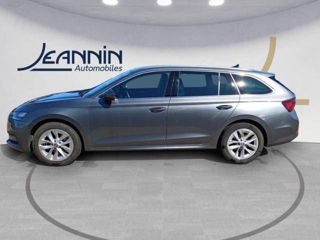 Skoda Octavia image 8