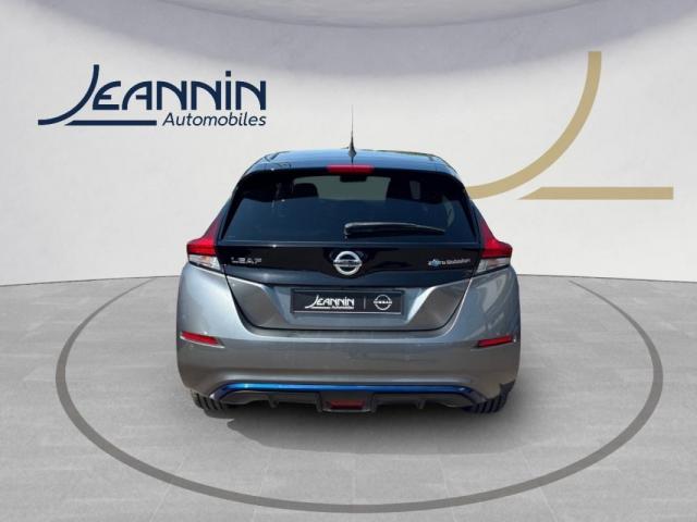 Nissan Leaf image 9