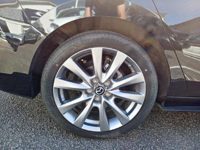 Mazda 3 image 6