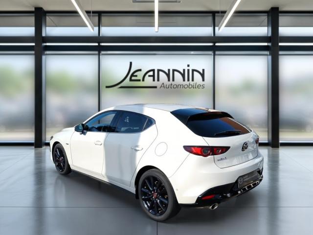 Mazda 3 image 7