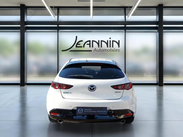 Mazda 3 image 9