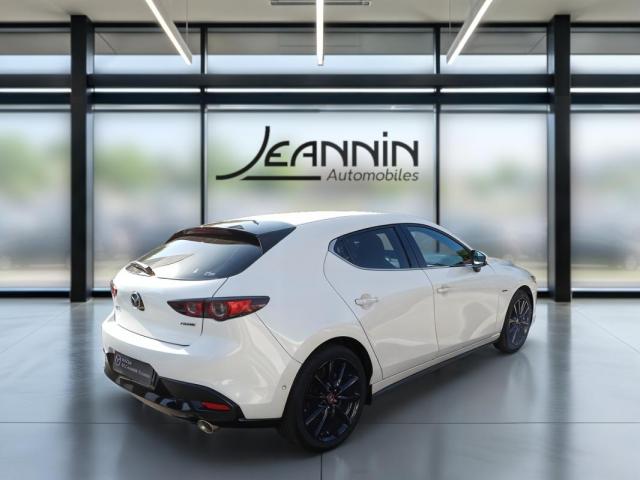 Mazda 3 image 5
