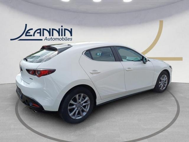 Mazda 3 image 2