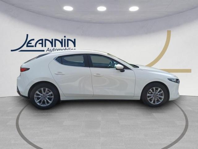 Mazda 3 image 6