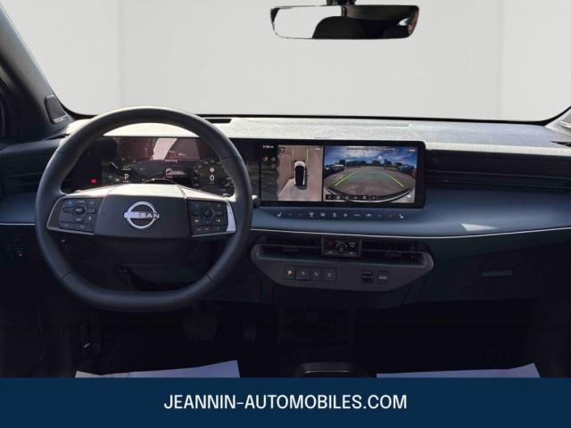Nissan Leaf image 2