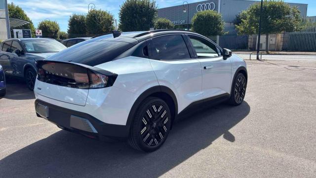 Nissan Leaf image 8