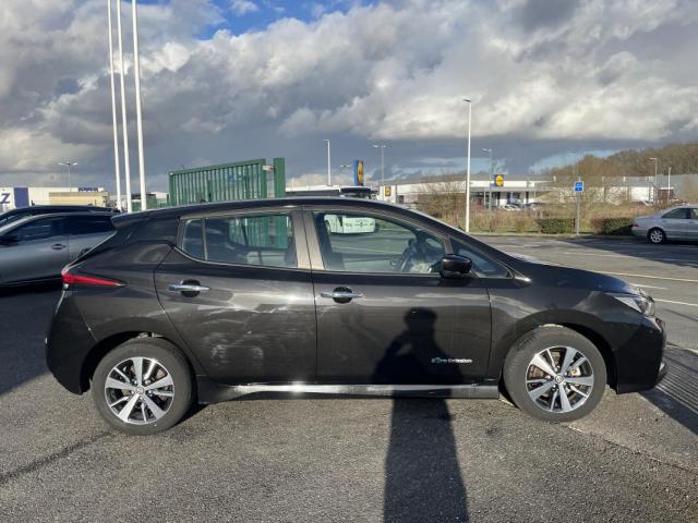 Nissan Leaf image 5