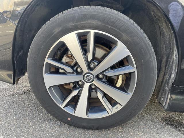 Nissan Leaf image 4