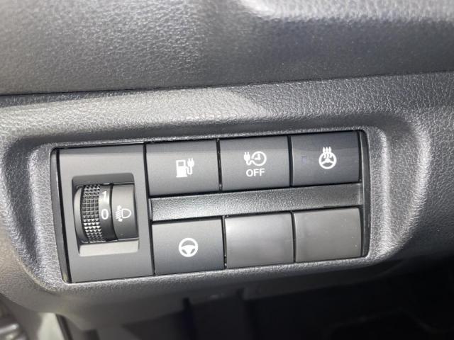 Nissan Leaf image 6