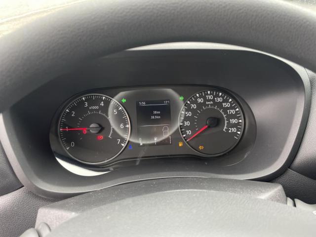 Nissan Interstar image 7