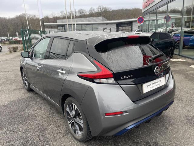 Nissan Leaf image 2