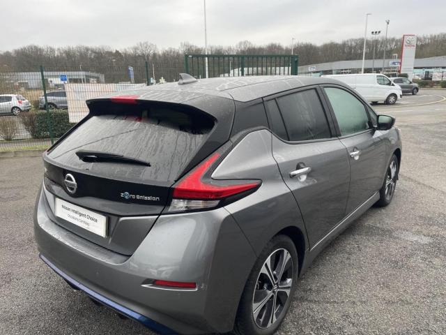 Nissan Leaf image 4