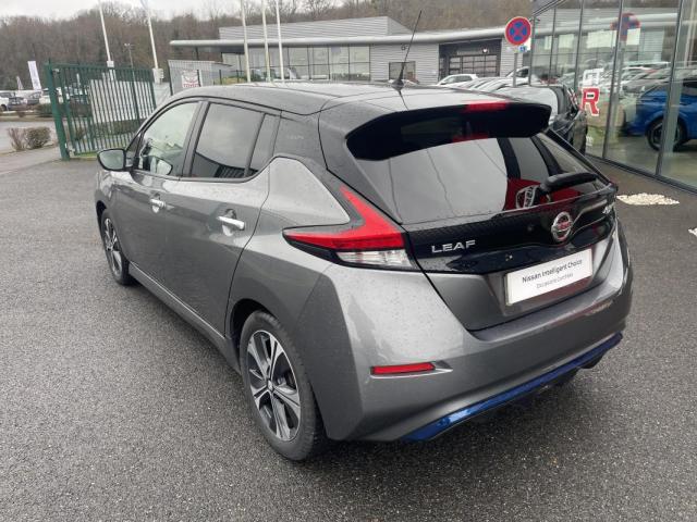 Nissan Leaf image 8