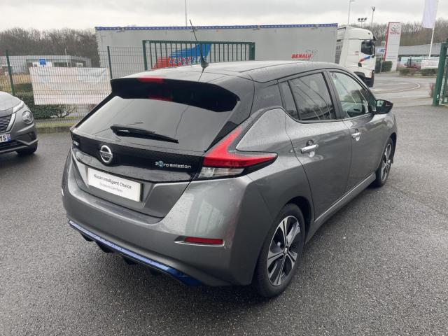 Nissan Leaf image 5