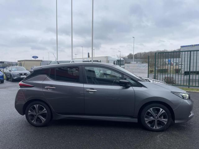 Nissan Leaf image 7
