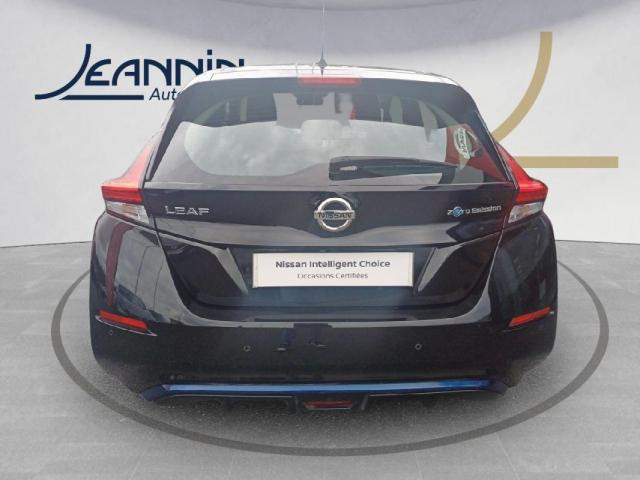 Nissan Leaf image 1