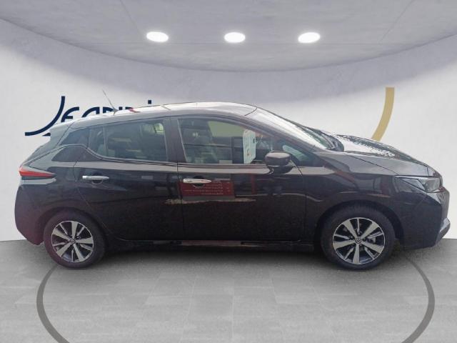 Nissan Leaf image 4