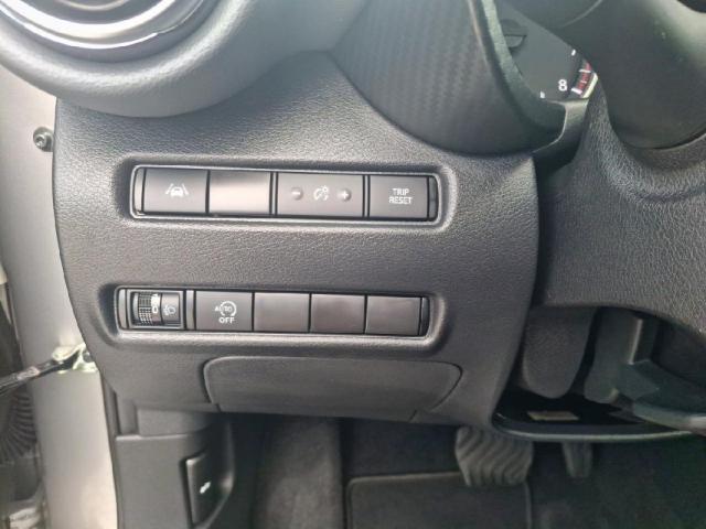 Nissan Juke image 4