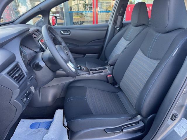 Nissan Leaf image 6