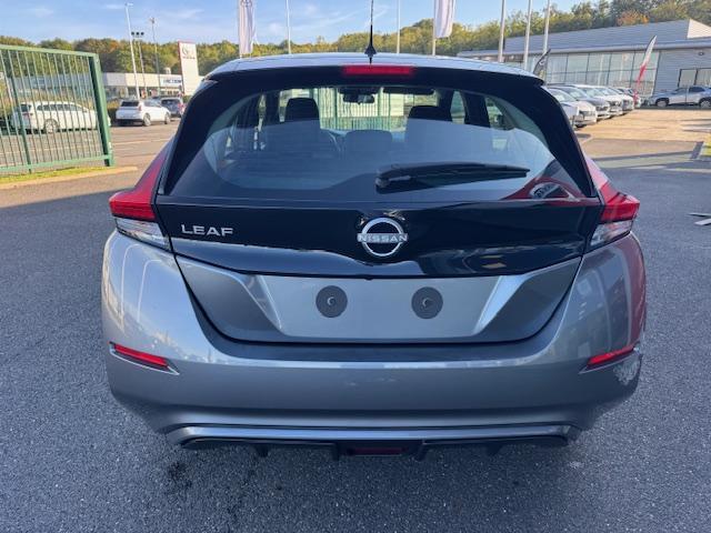Nissan Leaf image 4
