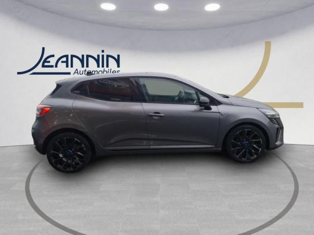 Renault Clio image 9