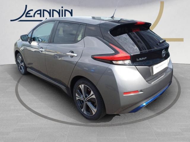 Nissan Leaf image 9