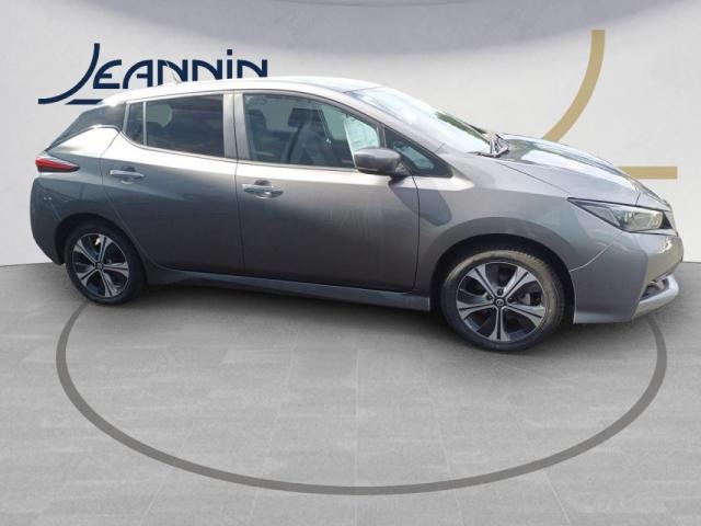 Nissan Leaf image 1