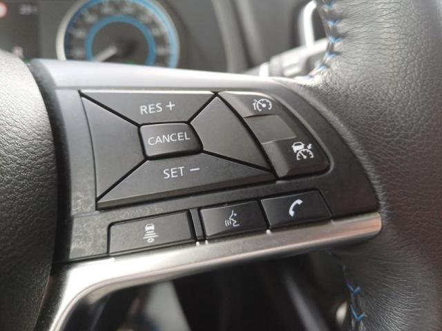 Nissan Leaf image 6