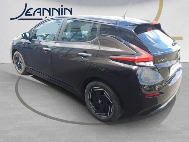 Nissan Leaf image 3