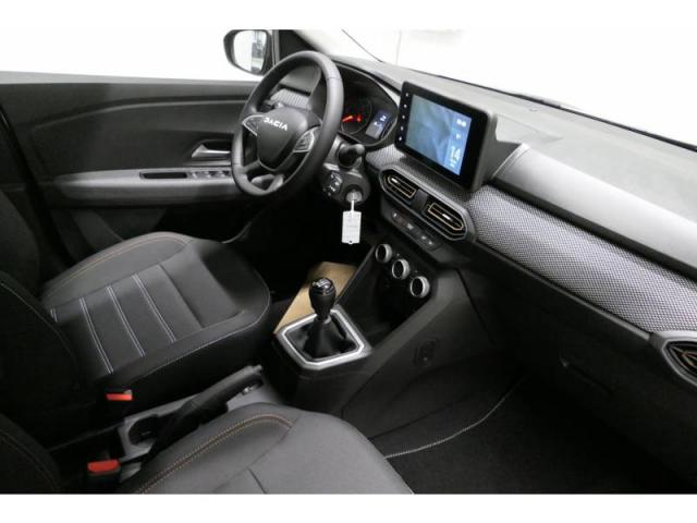 Dacia Sandero image 3