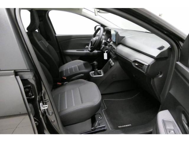 Dacia Sandero image 1