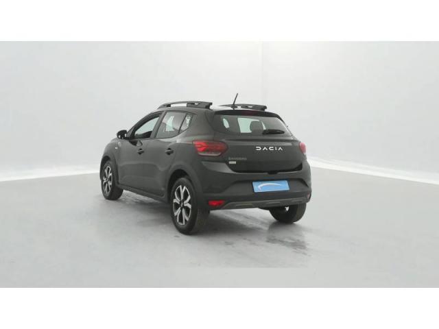 Dacia Sandero image 2