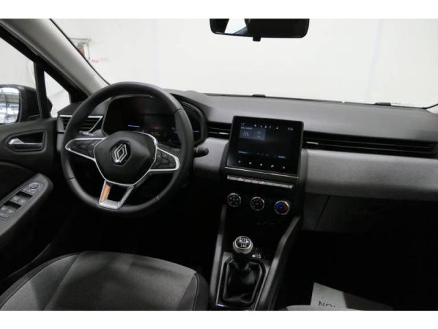Renault Clio image 1