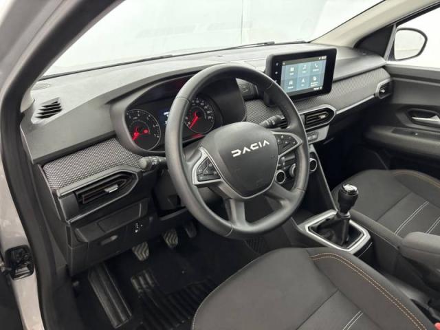 Dacia Sandero image 1