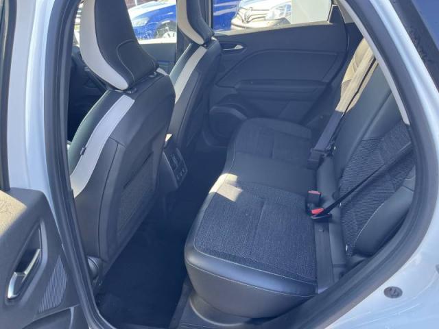 Renault Captur image 6