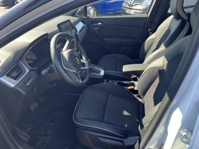 Renault Captur image 2
