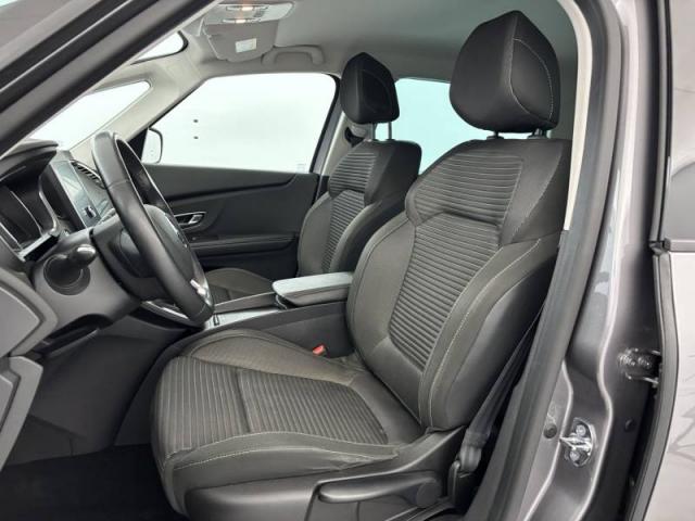 Renault Grand Scénic image 9