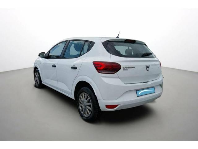 Dacia Sandero image 2