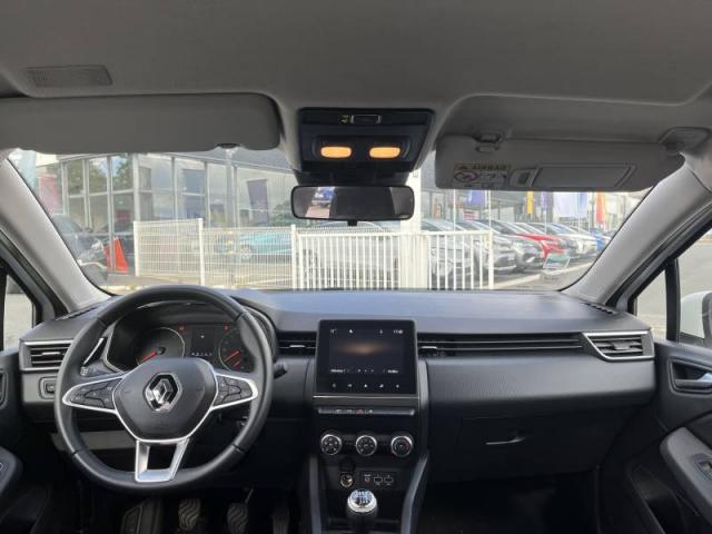 Renault Clio image 1