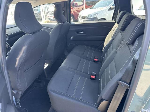Dacia Jogger image 1