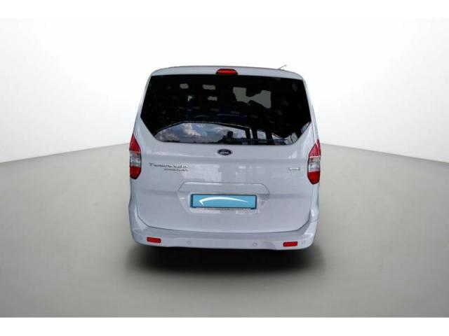 Ford Tourneo image 3