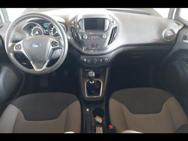 Ford Tourneo image 2
