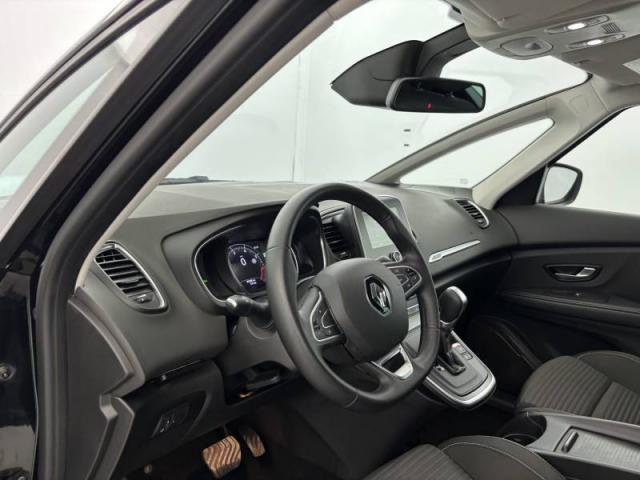 Renault Grand Scénic image 1
