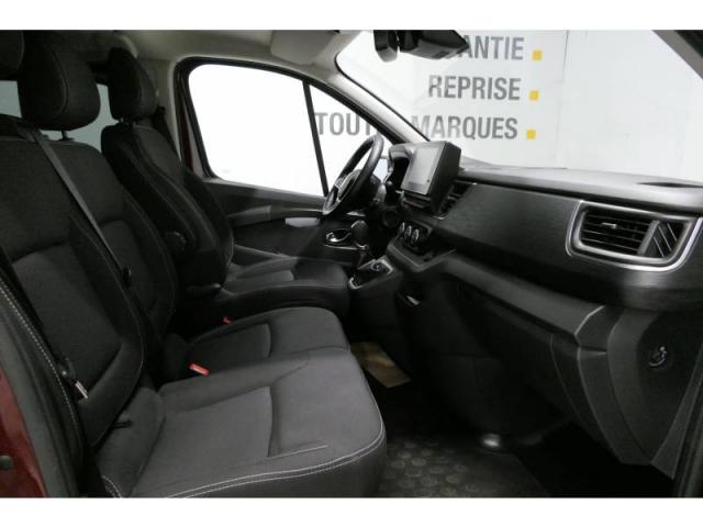 Renault Trafic image 3